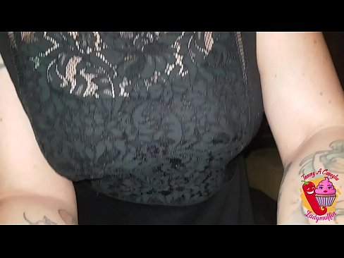❤️ Njerka e përdalë i jep atij një blowjob dhe spanjisht ️❌ Pornografi cilësore tek ne